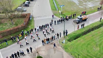 Afscheid van Paul Reijnen zonder bijeenkomst, maar wel met erehaag in Biest-Houtakker