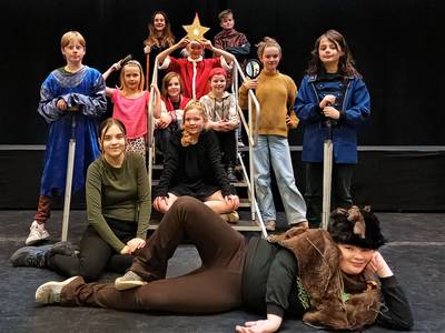 Tips voor ’n uitje in Nijmegen en omgeving: Lente met lammetjes en kinderen spelen De Vallende Ster