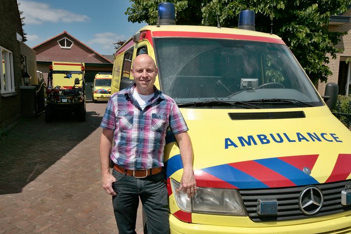Guido van den Acker van Ambulance Event Service over aangehouden nepverpleegkundige: 'Dit soort types kom je wel vaker tegen'.