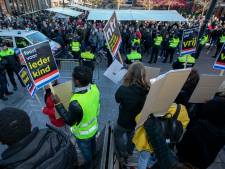 Aangehouden relschoppers intocht Eindhoven weer op vrije voeten, onderzoek blijft lopen