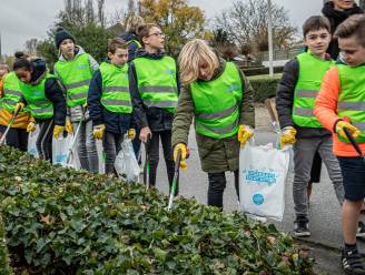 Belofte maakt schuld: Colruyt ontvangt Bas en zijn klas na ‘klimaatbrief’