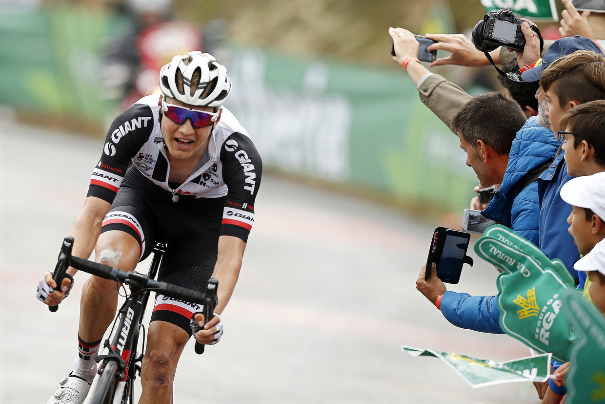 Wilco Kelderman werd vorig jaar vierde in de Vuelta. Beeld EPA