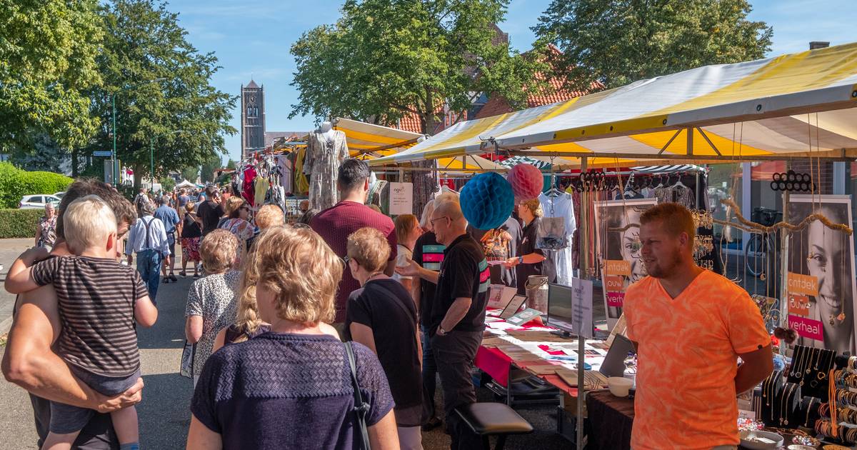 Kan je 25 euro uitgeven op de Millse Vakantiejaarmarkt? 'Navelpiercing voor 5 euro, toch maar even n