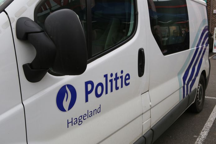 De politie nam de wagen in beslag