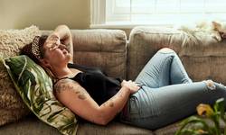 1 op de 10 vrouwen heeft endometriose. Kristel en Stefanie kampen er zelf mee: “Het aantal keren dat gezegd werd dat het allemaal tussen mijn oren zat is ontelbaar”