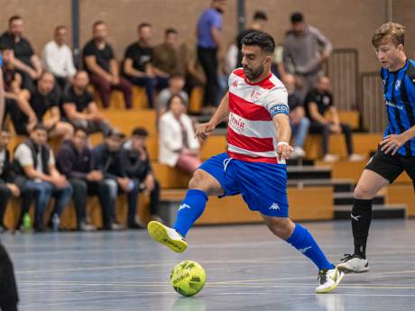 Zaalvoetballers ZVV Eindhoven doen zichzelf tekort tegen AGOVV