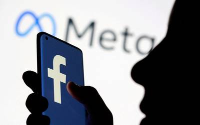 Moederbedrijf Facebook pakt bedrijven aan om online spionage