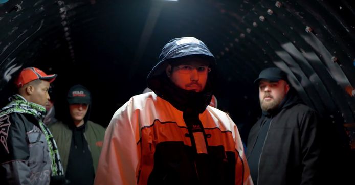 Rapper $KEER & BOO$ treedt op tijdens het nieuwe festival Bende'R in Oss.