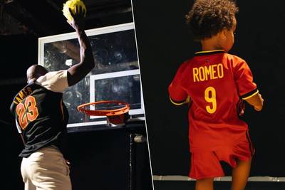 VOETBALLERS OP VAKANTIE. Romelu Lukaku pakt uit met dunk, zoontje Roméo leeft zich uit in eigen Rode Duivels-shirt