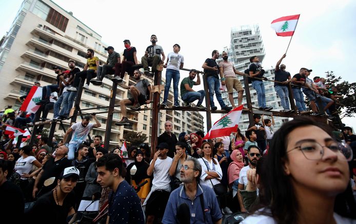 Vandaag kwamen er opnieuw duizenden mensen op straat in de Libanese hoofdstad Beiroet.