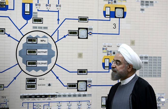 Iraans president Hassan Rouhani op bezoek in de nucleaire centrale van Bushehr in 2015.