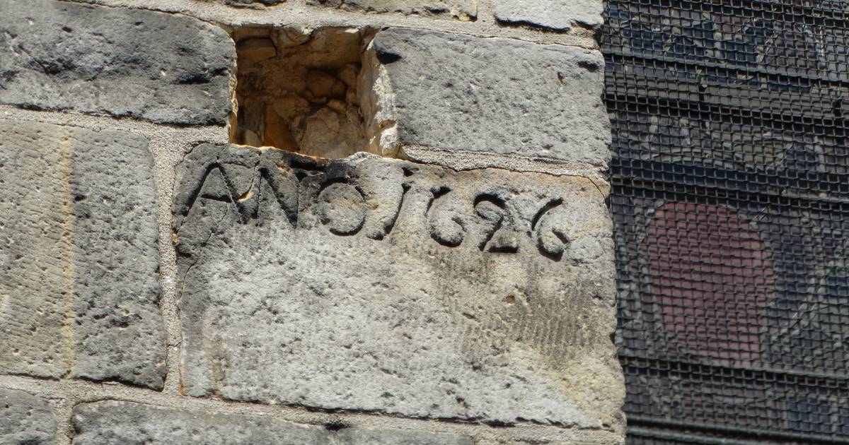 Mysterieuze verdwijning eeuwenoude kogel uit muur Plechelmusbasiliek