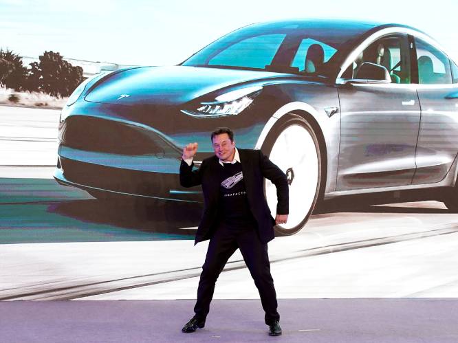 Als je een Twitter-spelletje kan spelen met 18 miljard euro, heb je dan niet gewoon te veel geld?