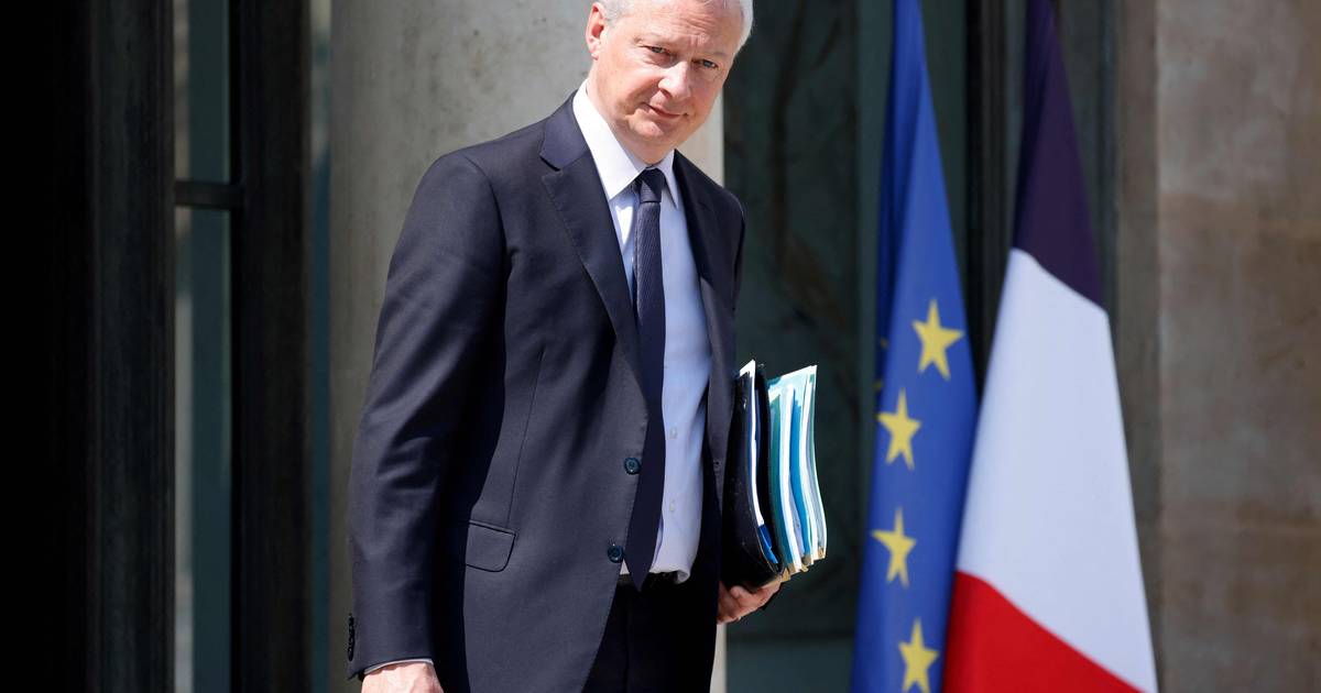 Расследование направлено на средства предвыборной кампании министра экономики Франции: отказ от бесчисленных неоплаченных счетов |  снаружи