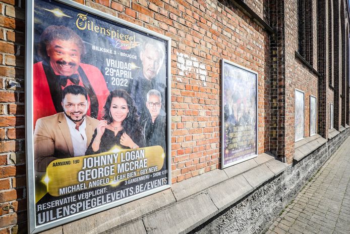 De optredens, met grote namen als Johnny Logan,  staan al geafficheerd.
