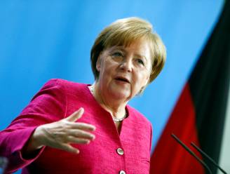 'Fake news' over einde regering-Merkel veroorzaakt paniek in Duitsland
