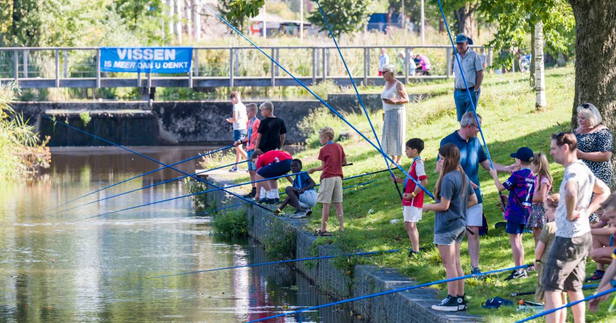 Mooie plaatjes: omgeving Stakenbeek volledig ‘in beslag genomen’ door jonge vissertjes