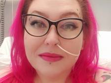 Cette femme a failli mourir après une opération chirurgicale en Turquie