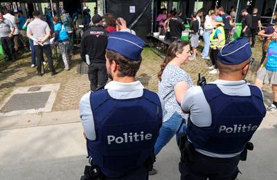 Groeiende extremistische cultuur bij politiekorpsen in heel Europa, waarschuwt onderzoek