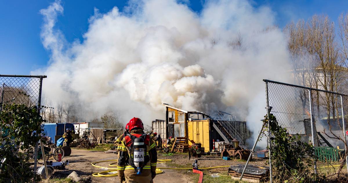 Weer Brand Op Ruigoord Twee Ateliers Verwoest Utrecht Nieuws 