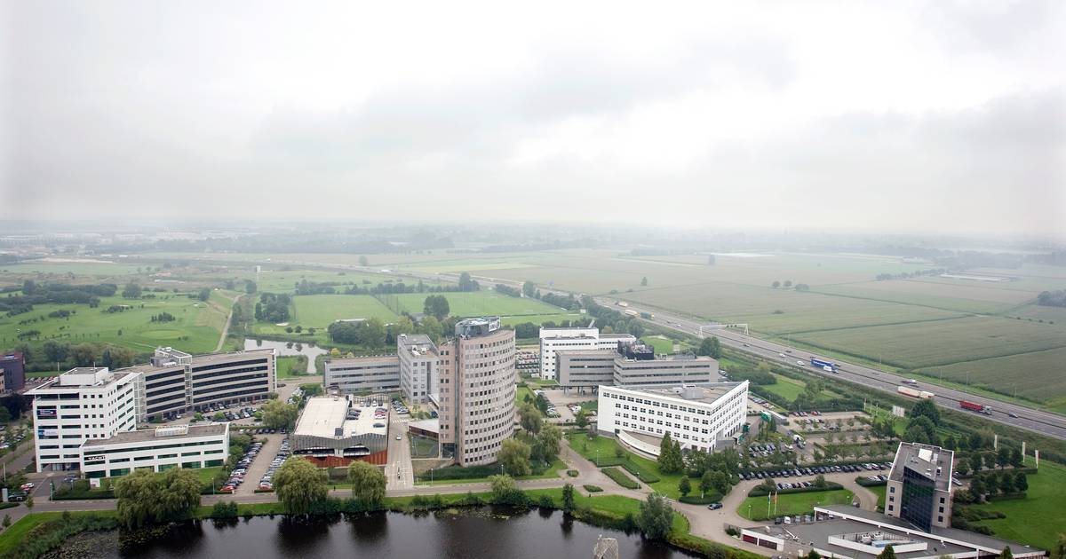 Den Bosch Entrepreneurs Oppose Asylum Center on Industrial Estate