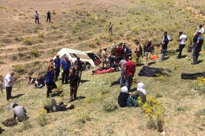 Volgepropte bus met migranten crasht in Turkije: 17 doden en 50 gewonden