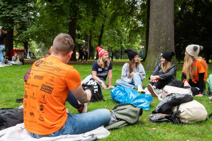 Studenten van de Breda University of Applied Sciences (BUas) tijdens de kennismaking aan het begin van het collegejaar.