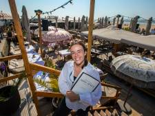 Wie vanaf de Scheveningse boulevard naar strandtenten kijkt, wordt daar niet blij van