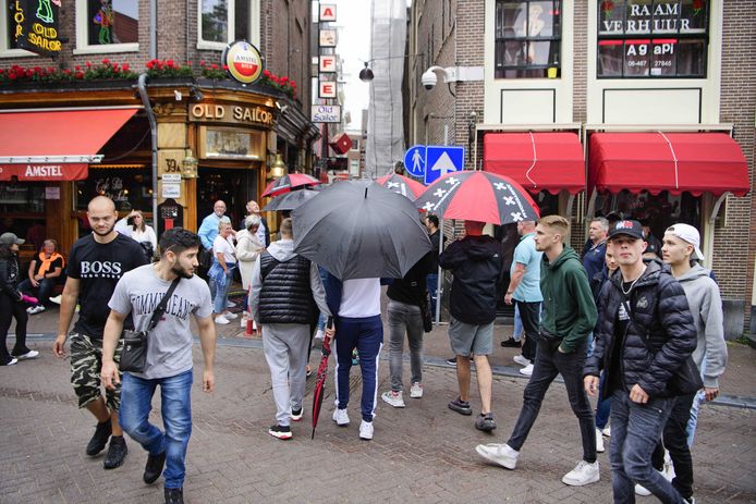 Toeristen in Amsterdam.