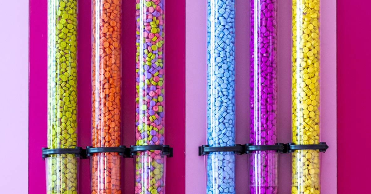 De ‘xtcwinkel’ is geopend in Utrecht ‘Als xtc legaal was, hoe zou die