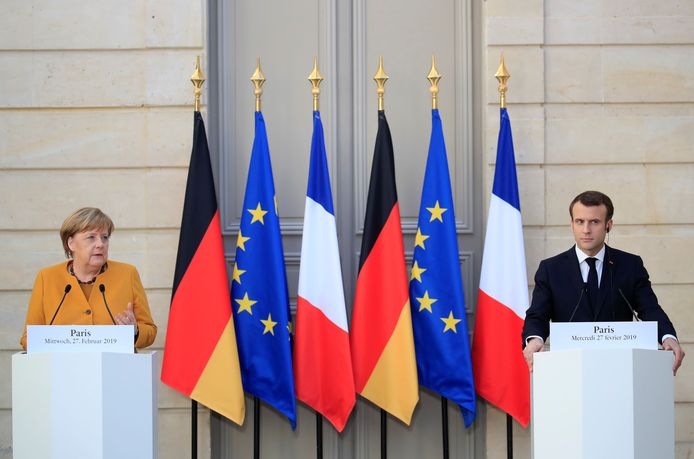 De Duitse bondskanselier Angela Merkel met de Franse president Emmanuel Macron.