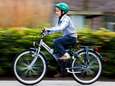 420 kinderen fietsen als proef 3 maanden met een helm op naar school