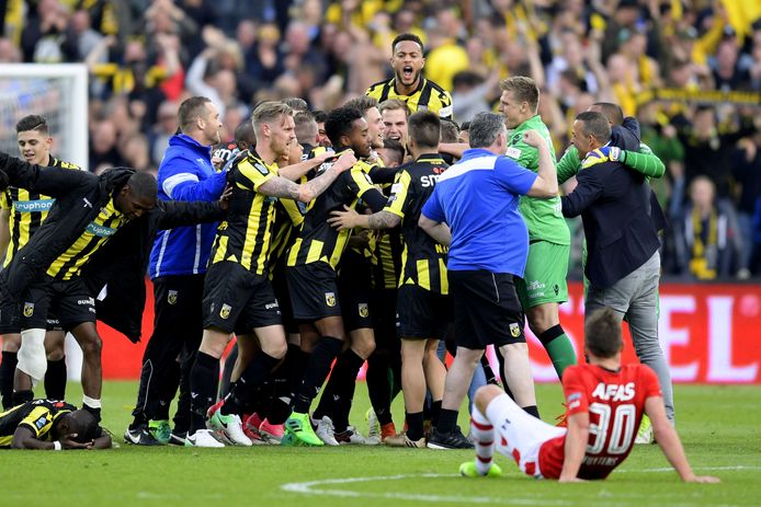 Vitesse won in 2017 de beker door in de finale met 2-0 te winnen van AZ.