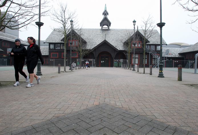 De Koninklijke Stallingen.
