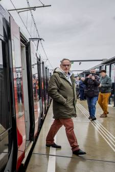 Waar stap je op en hoe duur is een rit? Dit moet je weten over nieuw metrostation in Hoek van Holland