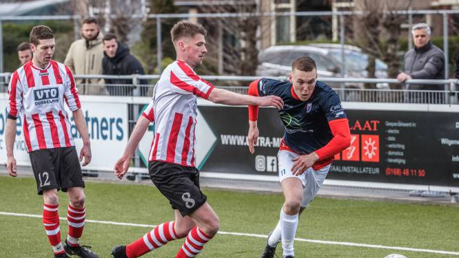 Zilveren schoen | Frijters maakt enige hattrick, Schalk blijft aan de leiding
