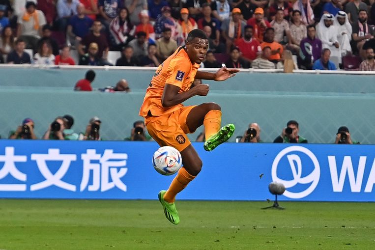 Denzel Dumfries scores 3-1 for the Netherlands national team.  ANP/EPA image