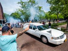 Familie Arie den Dekker doet aangifte tegen burgemeester van Oss