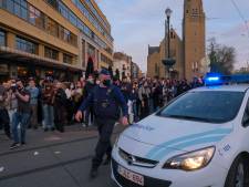 Les fêtards ont fait de la résistance à Ixelles: des heurts ont éclaté avec la police pendant la nuit