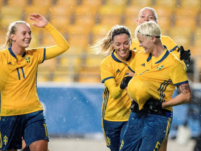 Zweedse internationals moesten geslachtsdeel tonen voor WK vrouwenvoetbal: “Pijnlijk en vernederend, maar we hebben het gedaan”