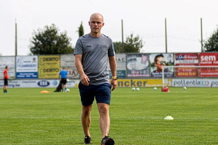 Coach Bart De Durpel beseft dat een eventuele promotie voor Voorde-Appelterre via de eindronde zal moeten gebeuren.