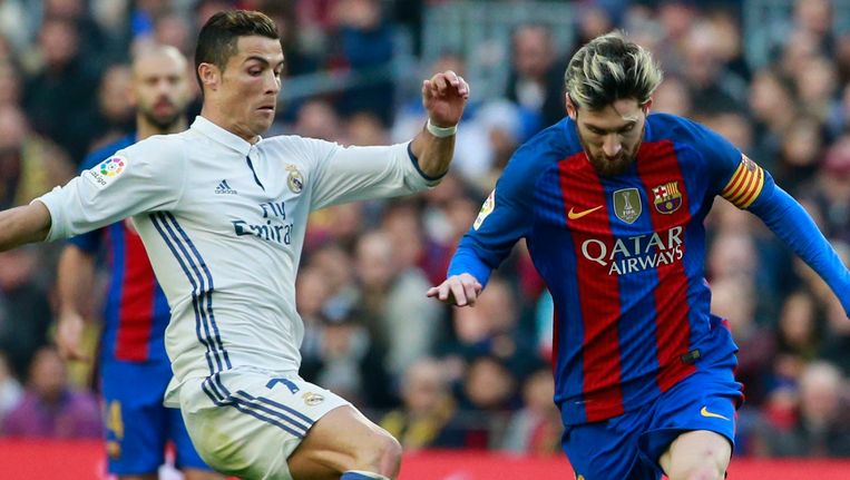 Ronaldo klopt Messi als grootverdiener met een verschil van 11 miljoen euro. Beeld Photo News