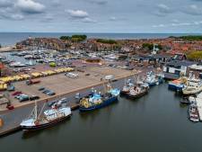 Vissers uit onder meer Urk roepen noodtoestand van hun sector uit met brandbrief
