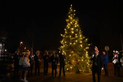 Klik! De kerstkaart voor de carnavalsclub in Ottersum is weer gemaakt