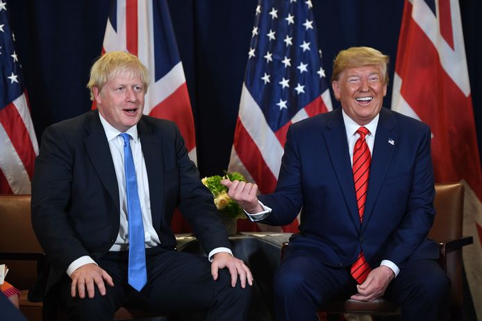 Trump waarschuwt zijn ‘maatje’ Boris Johnson.
