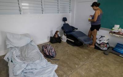 Orkaan Fiona komt aan land in Puerto Rico, “catastrofale” overstromingen dreigen