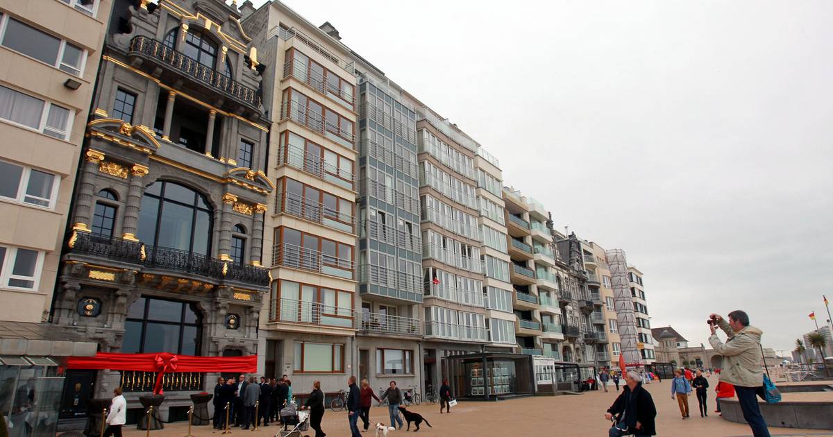 17.000 stukjes bladgoud sieren villa | Oostende | hln.be