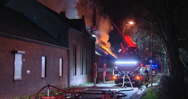Brand in Tegelen, drie gewonden | Binnenland - BD.nl