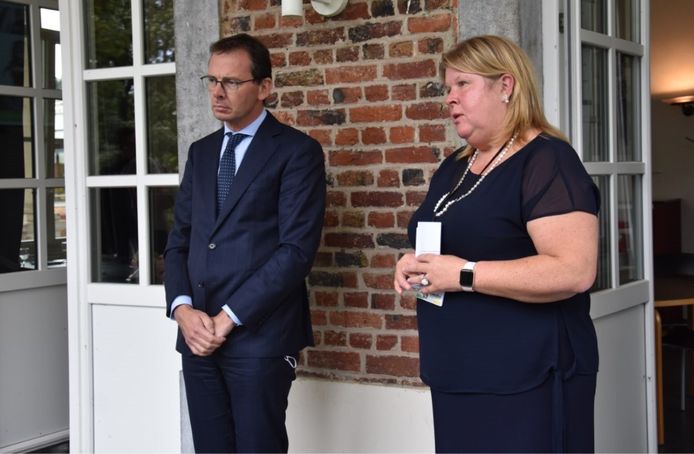 Vlaams minister van Welzijn Wouter Beke (CD&V) bezocht revalidatieziekenhuis Inkendaal in Vlezenbeek. Hij werd onder andere rondgeleid door algemeen directeur Sofie Blancquaert.