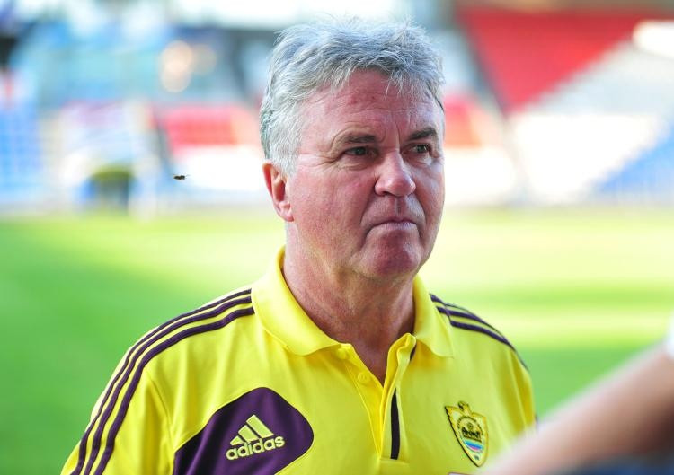 Hiddink Hekelt Boerenopstand Foto Gelderlander Nl
